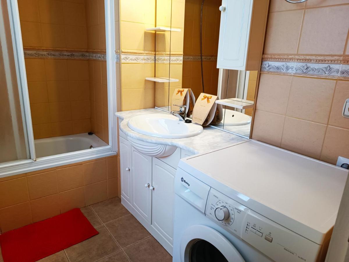 Nog - La Nogalera, 2 Dorm, 2 Banos, Terraza, Piscina, Wifi Leilighet Torremolinos Eksteriør bilde